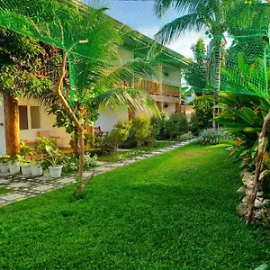 hotel-renate.hotelspanglao.com/