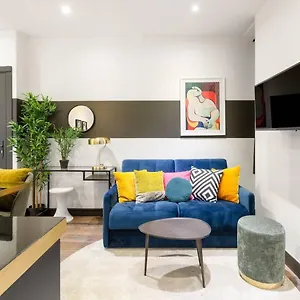 Apartment Guestready - Magnifique Studio Near Eiffel Tower, Paris