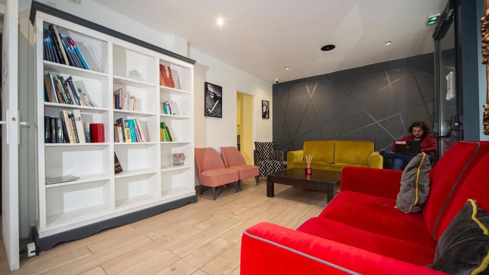 Enjoy Hostel Paris
